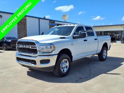 New 2024 RAM 2500 Tradesman w/ Chrome Appearance Group