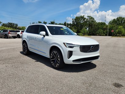 New 2025 Volvo XC90 B5 Plus w/ Protection Package