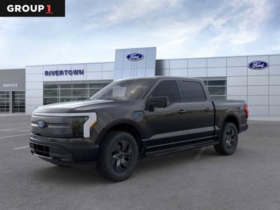 New 2025 Ford F150 Lightning XLT w/ Max Trailer Tow Package