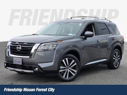 Used 2023 Nissan Pathfinder Platinum w/ Cargo Package