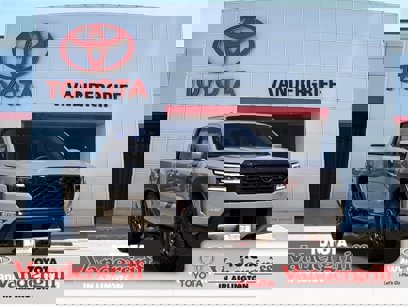 Used 2023 Nissan Frontier Pro-X w/ Pro-X Premium Package