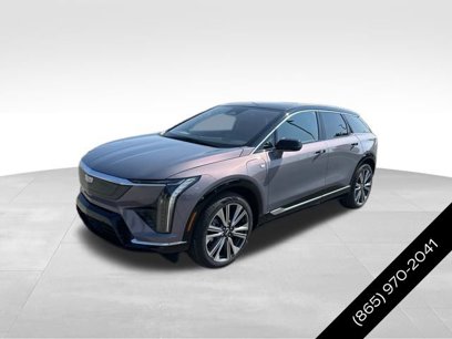 New 2025 Cadillac Optiq Luxury 2