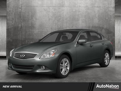 Used 2015 INFINITI Q40 w/ Moonroof Package