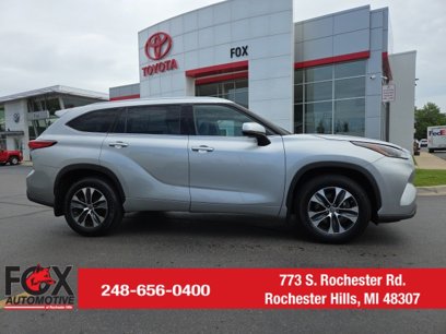 Used 2022 Toyota Highlander XLE