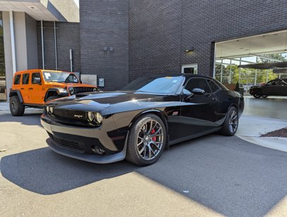 Used 2016 Dodge Challenger SRT
