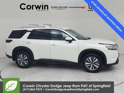 Used 2023 Nissan Pathfinder SL