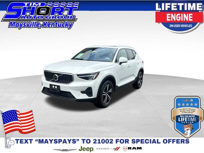 Used 2024 Volvo XC40 B5 Core