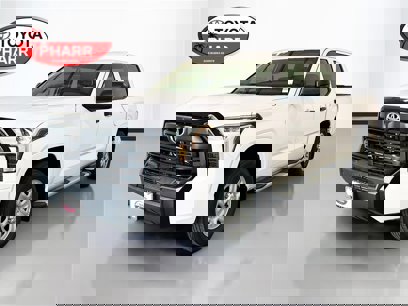 New 2025 Toyota Tundra SR