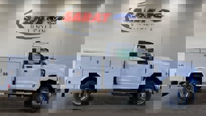 New 2025 Ford F350 XL w/ XL Chrome Package