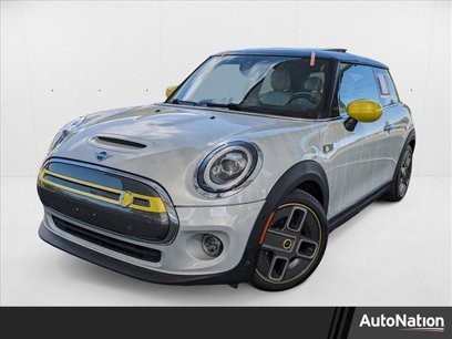 Used 2020 MINI Cooper SE w/ 8.8" Touchscreen Nav Package