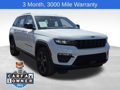 Used 2023 Jeep Grand Cherokee Limited w/ Black Appearance Package