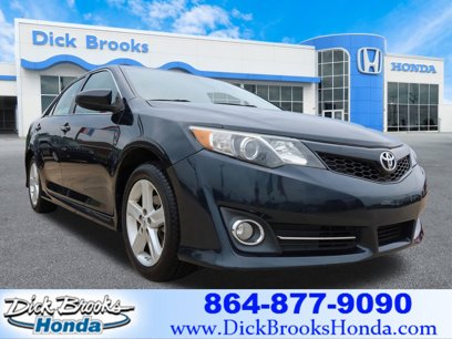 Used 2014 Toyota Camry SE