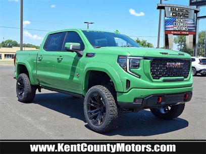 New 2025 GMC Sierra 1500 AT4 w/ Technology Package