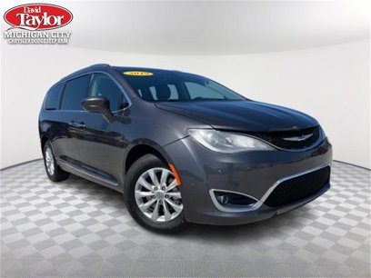 Used 2019 Chrysler Pacifica Touring-L
