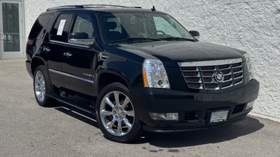 Used 2007 Cadillac Escalade AWD w/ Information Package