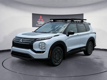 New 2025 Mitsubishi Outlander AWD