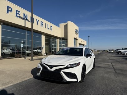 Used 2021 Toyota Camry SE w/ Convenience Package