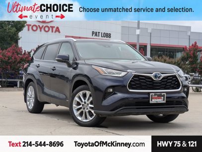 Used 2023 Toyota Highlander Limited