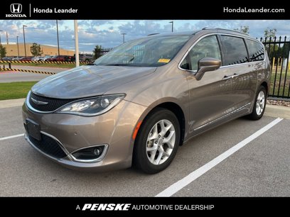 Used 2018 Chrysler Pacifica Touring-L Plus w/ Advanced Safetytec Group