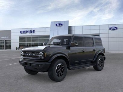 New 2025 Ford Bronco Outer Banks