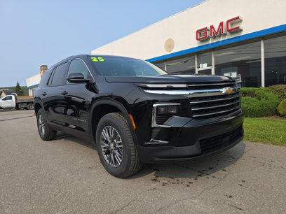 New 2025 Chevrolet Traverse LT