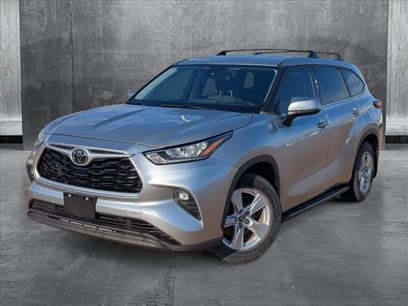 Used 2020 Toyota Highlander LE