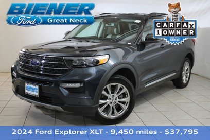 Used 2024 Ford Explorer XLT w/ Equipment Group 202A