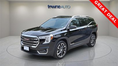 Used 2022 GMC Terrain SLT w/ Infotainment Package II