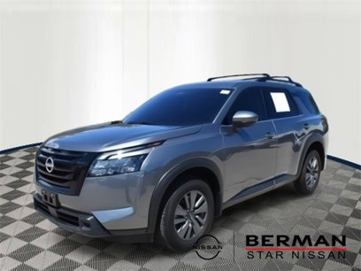 Certified 2024 Nissan Pathfinder SV w/ Black Appearance Package