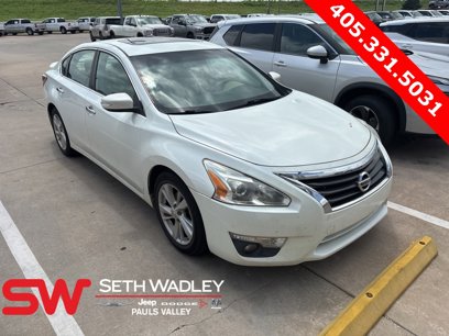 Used 2013 Nissan Altima 2.5 SL w/ Technology Pkg