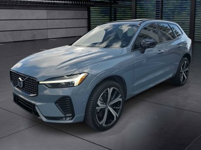 Used 2022 Volvo XC60 B5 R-Design w/ Advanced Package