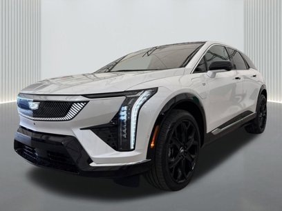 New 2025 Cadillac Optiq Luxury 1 w/ LPO, ONYX Package