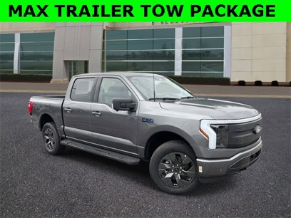 New 2025 Ford F150 Lightning XLT w/ Max Trailer Tow Package