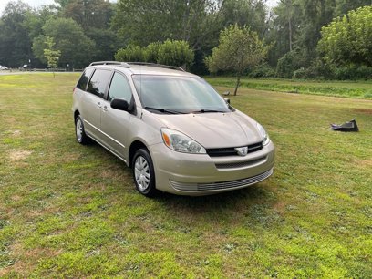 Used 2004 Toyota Sienna LE
