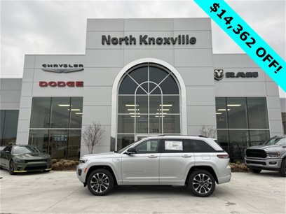 New 2023 Jeep Grand Cherokee Overland w/ Advanced Protech Group III