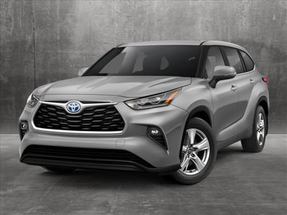 Used 2023 Toyota Highlander LE