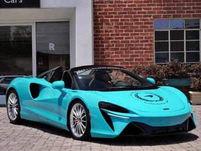 Used 2025 McLaren Artura Spider