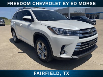 Used 2017 Toyota Highlander Limited Platinum