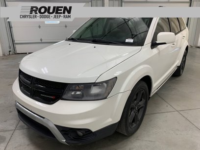Used 2018 Dodge Journey Crossroad w/ Nav & Sun Group
