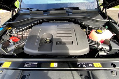 New 2025 Land Rover Range Rover Sport Dynamic SE