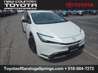New 2025 Toyota Prius LE