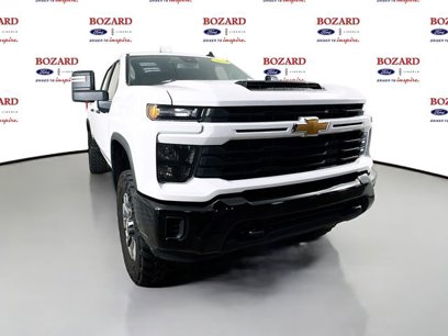 Used 2024 Chevrolet Silverado 2500 Custom w/ Custom Value Package