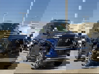 New 2025 INFINITI QX80 Sensory w/ Exterior Package