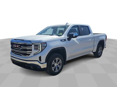 New 2025 GMC Sierra 1500 SLT