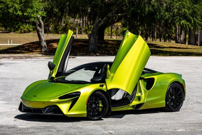 Used 2023 McLaren Artura