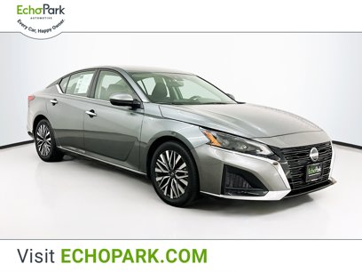 Used 2023 Nissan Altima 2.5 SV