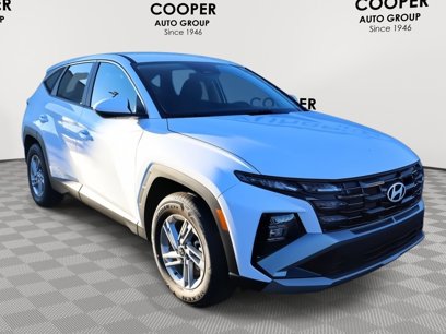 New 2025 Hyundai Tucson SE