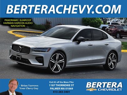 Used 2022 Volvo S60 B5 R-Design