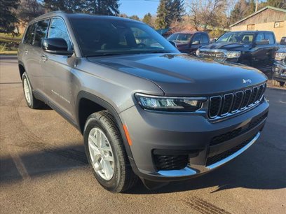 New 2025 Jeep Grand Cherokee L Laredo