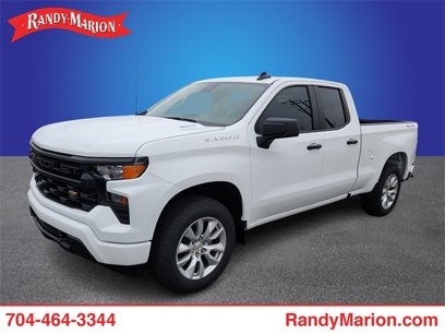 New 2025 Chevrolet Silverado 1500 Custom